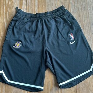 Lakers Nike Dri-Fi shorts - size M
